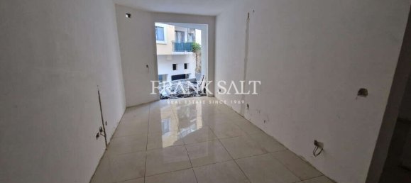 1 chambre Penthouse à Saint Paul's Bay, Malta No. 2402 2