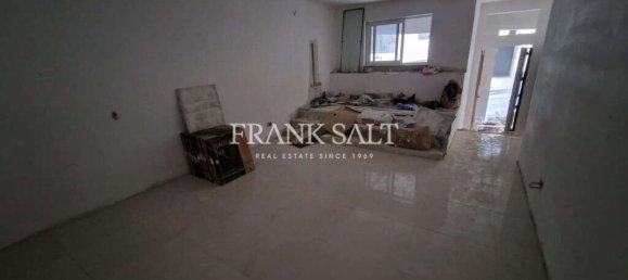 1 chambre Penthouse à Saint Paul's Bay, Malta No. 2402 8