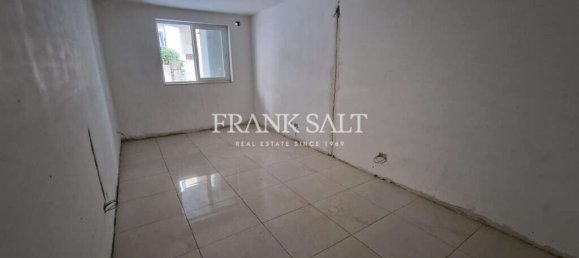 1 chambre Penthouse à Saint Paul's Bay, Malta No. 2402 3