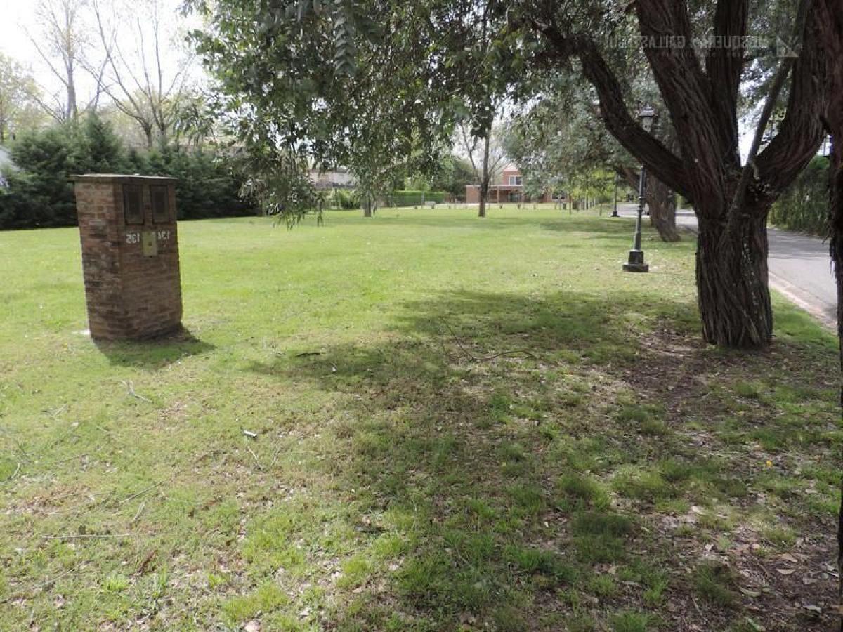 Земельный участок в Пилар, Аргентина № 33866