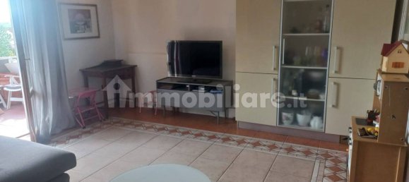2 bedrooms Apartment in Florence, Italy No. 324437 2