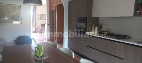2 bedrooms Apartment in Florence, Italy No. 324437 11
