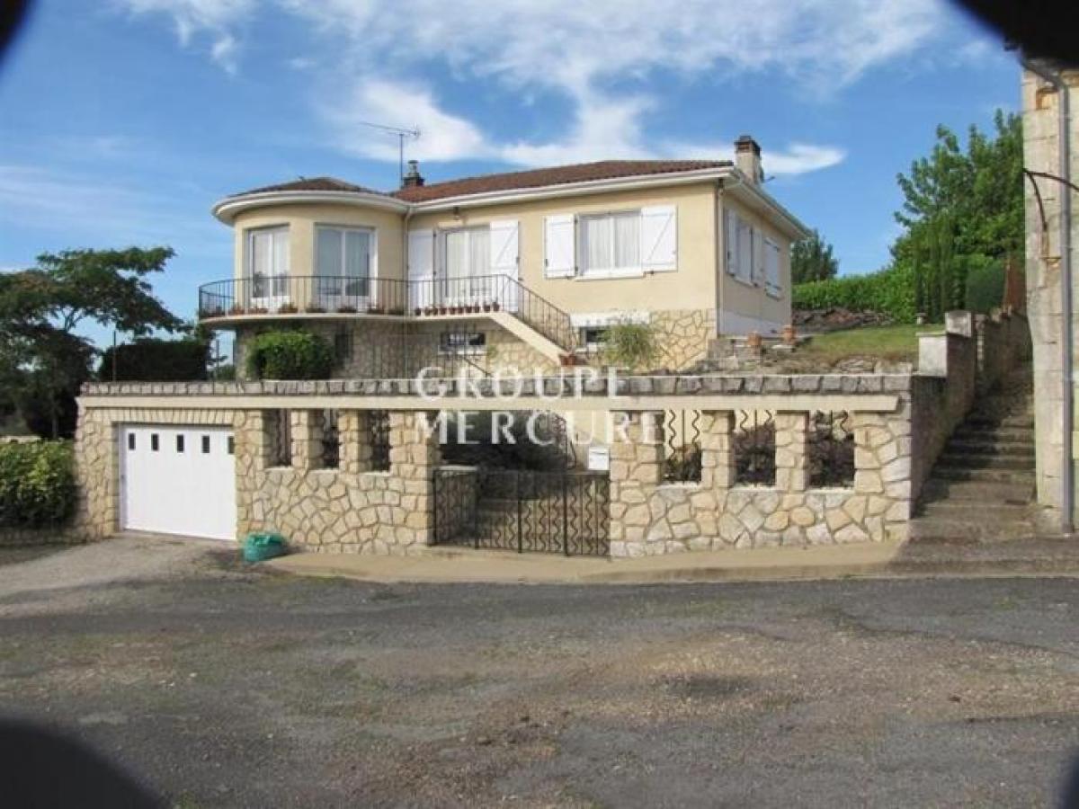 4 Schlafzimmer Villa in Civray, France, Nr. 37754