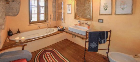 6 Schlafzimmer Villa in Umbertide, Italy, Nr. 57187 25