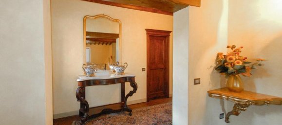 6 Schlafzimmer Villa in Umbertide, Italy, Nr. 57187 8