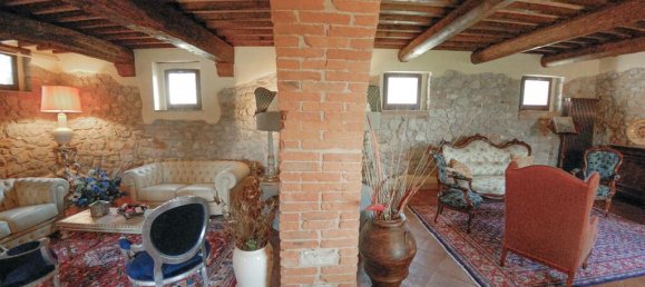 6 Schlafzimmer Villa in Umbertide, Italy, Nr. 57187 7