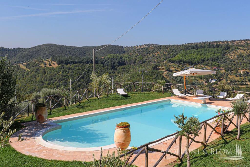 6 Schlafzimmer Villa in Umbertide, Italy, Nr. 57187