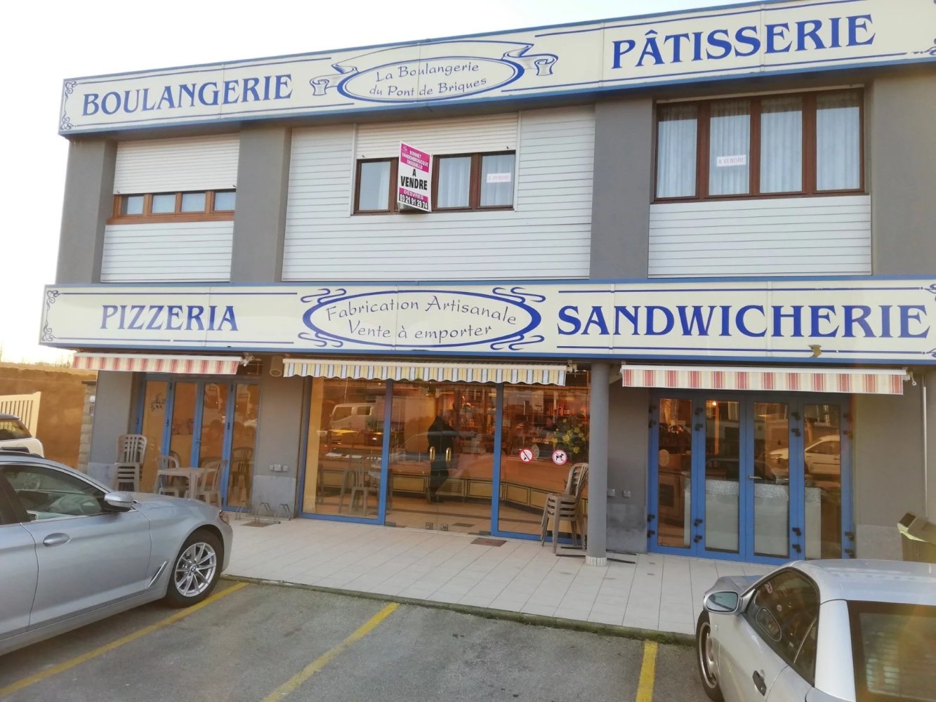 5 rooms Building in Isques, France No. 75133