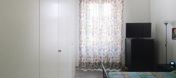 4 bedrooms Apartment in Livorno, Italy No. 318714 16