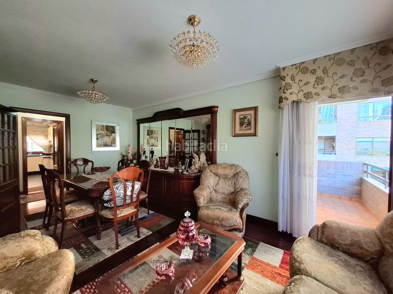 Квартира с 4 спальнями в Виго, Испания № 190395