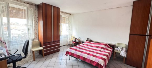 3 rooms Apartment in Busto Arsizio, Italy No. 283227 5