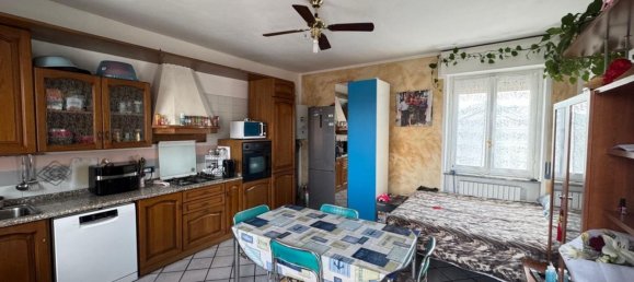 3 rooms Apartment in Busto Arsizio, Italy No. 283227 2