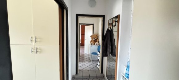 3 rooms Apartment in Busto Arsizio, Italy No. 283227 4