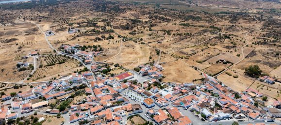 265m² Commercial property in Azinhal, Portugal No. 262462 25