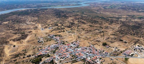 265m² Commercial property in Azinhal, Portugal No. 262462 27