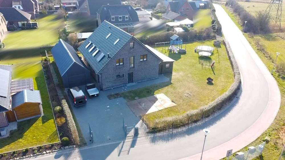 Дом с 7 спальнями в Дитмаршен, Германия № 225202