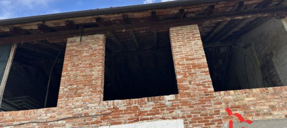 12 rooms House in Santa Maria di Sala, Italy No. 295195 35