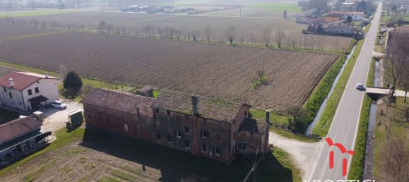 12 rooms House in Santa Maria di Sala, Italy No. 295195 8