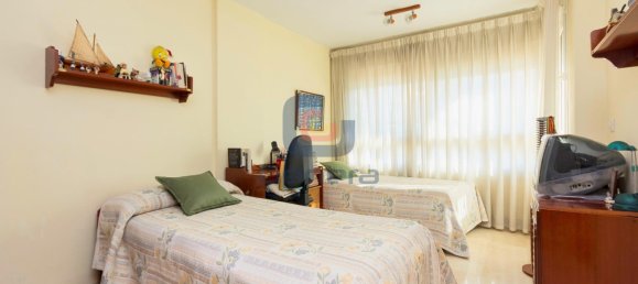 5 bedrooms House in Cabo De Las Huertas, Spain No. 25866 24