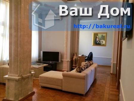 3 bedrooms Apartment in Baku, Azerbaijan No. 584