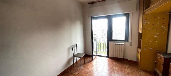 Apartamento de 4 habitaciónes en Anzio, Italy No. 178143 12