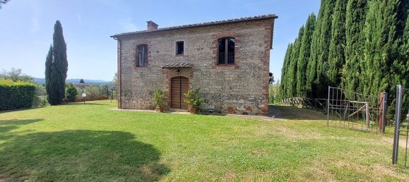 2 bedrooms House in Castelnuovo Berardenga, Italy No. 56880 2