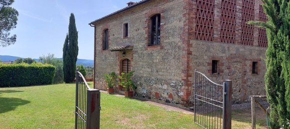 2 bedrooms House in Castelnuovo Berardenga, Italy No. 56880 3