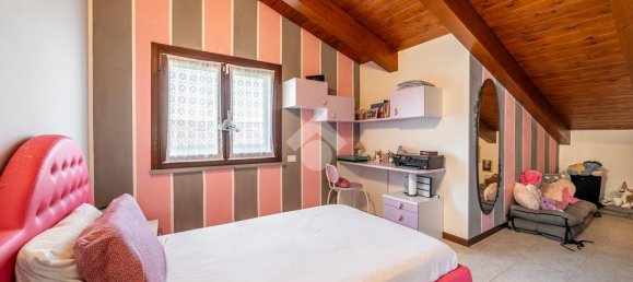 3 bedrooms Villa in Bibbiano, Italy No. 273385 31