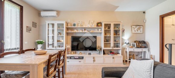 3 bedrooms Villa in Bibbiano, Italy No. 273385 12