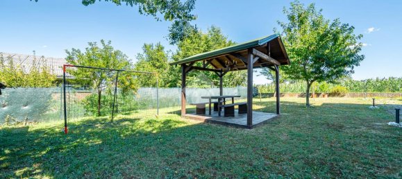 3 bedrooms Villa in Bibbiano, Italy No. 273385 4