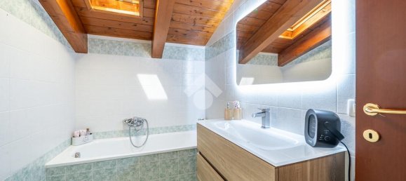 3 bedrooms Villa in Bibbiano, Italy No. 273385 34