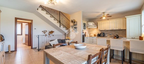 3 bedrooms Villa in Bibbiano, Italy No. 273385 9