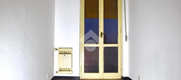 3 rooms Apartment in Villalvernia, Italy No. 88017 9