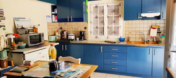 4 bedrooms House in Dordogne, France No. 205602 8