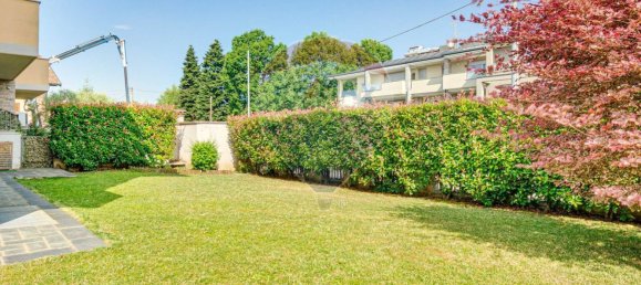 2 Schlafzimmer Wohnung in Marnate, Italy, Nr. 262194 18