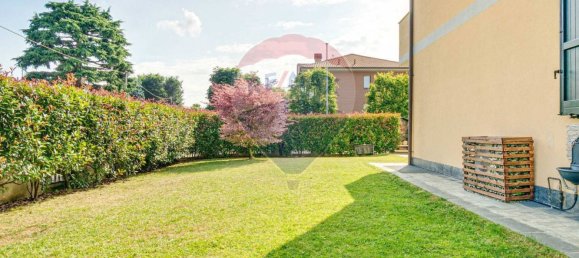 2 Schlafzimmer Wohnung in Marnate, Italy, Nr. 262194 15