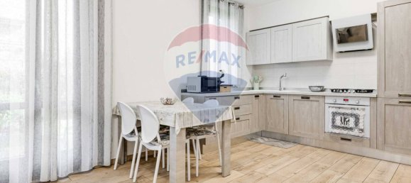 2 Schlafzimmer Wohnung in Marnate, Italy, Nr. 262194 3