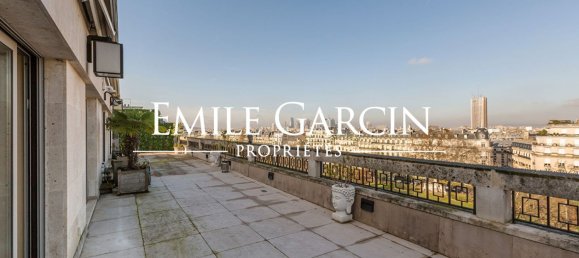 4 bedrooms Apartment in Paris, France No. 168032 17