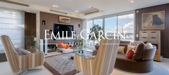 4 bedrooms Apartment in Paris, France No. 168032 8