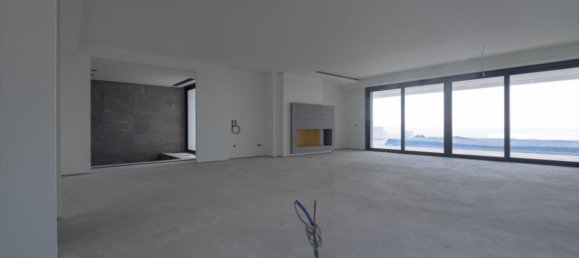 5 bedrooms Villa in Thessaloniki, Greece No. 1236 14