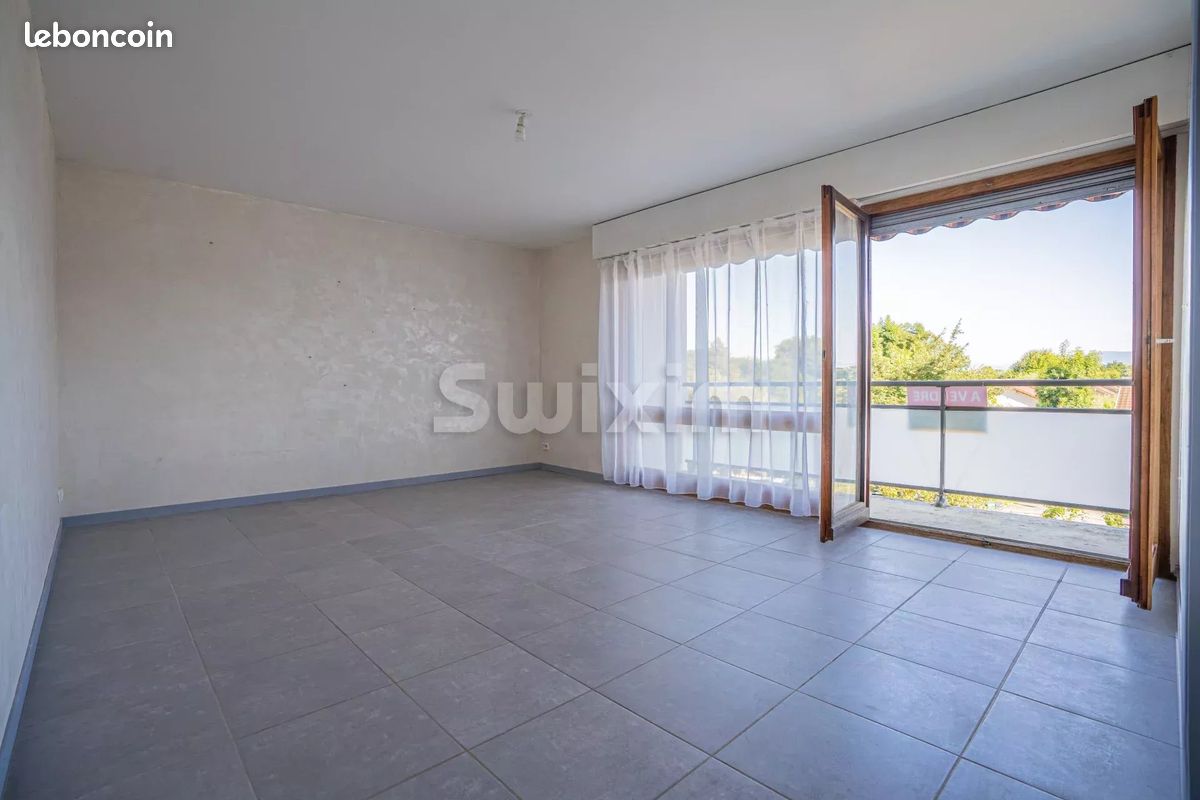 Apartamento de 2 dormitorios en Divonne-les-Bains, France No. 339141