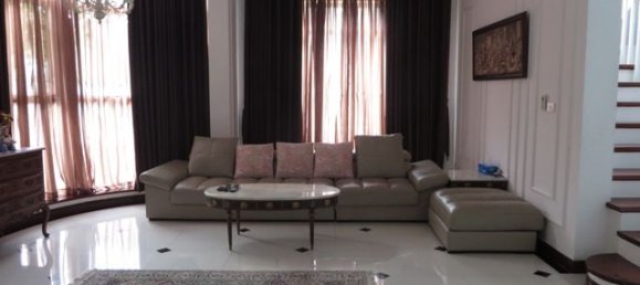5 bedrooms Villa in Tay Ho, Vietnam No. 4975 13
