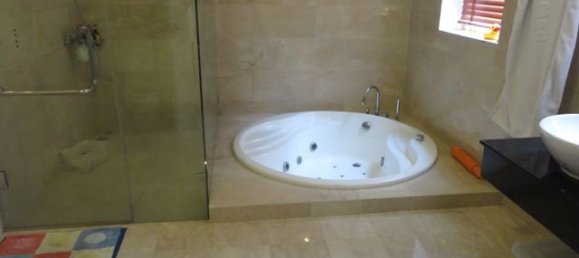 5 bedrooms Villa in Tay Ho, Vietnam No. 4975 20