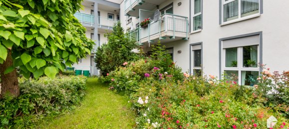 Дуплекс с 2 спальнями в Зале, Германия № 10993 17