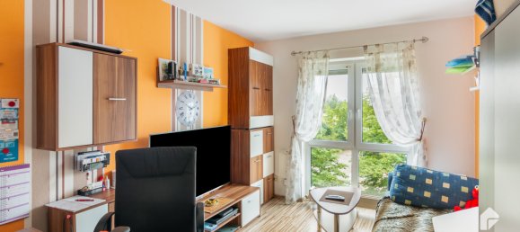 Дуплекс с 2 спальнями в Зале, Германия № 10993 2