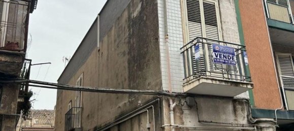 3-salle Appartement à Paternò, Italy No. 259706 3