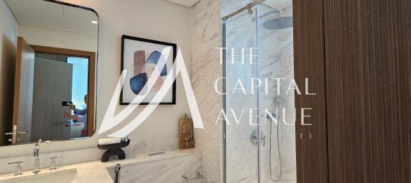 7 bedrooms Villa in Abu Dhabi, UAE No. 112630 25