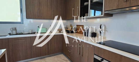 7 bedrooms Villa in Abu Dhabi, UAE No. 112630 7