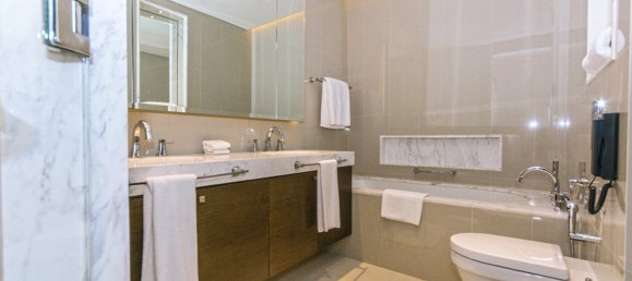 3 bedrooms Apartment in Downtown Dubai (Downtown Burj Dubai), UAE No. 365 13