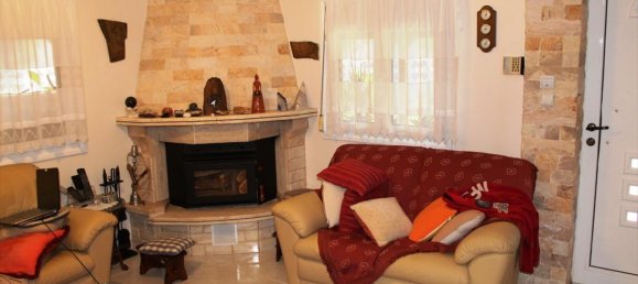 288m² Commercial property in Epanomi, Greece No. 6917 18